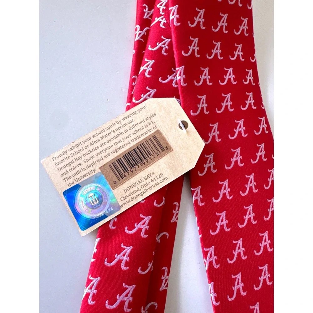 licensed University of Alabama Crimson Tide necktie by Donegal Bay 100% silk nWT